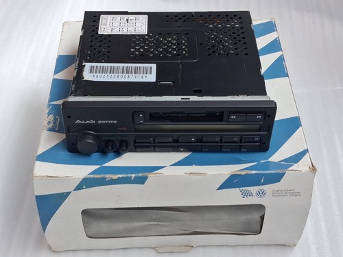 Altes vintage autoradio - autoradio, audi